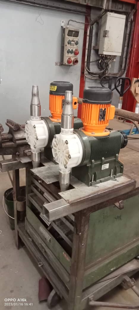 Precision vertical industrial instrumentation tower