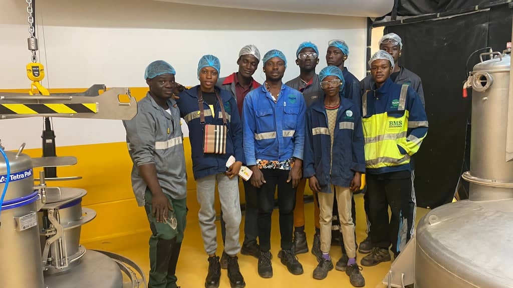 Jelly Technical Co. engineers on site